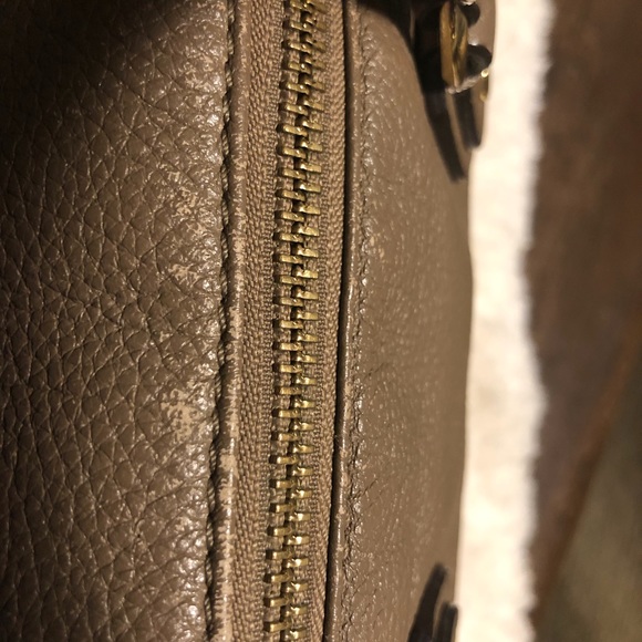 MICHAEL KORS Taupe Leather Satchel Fulton Crossbody Tote Handbag - Picture 8 of 13